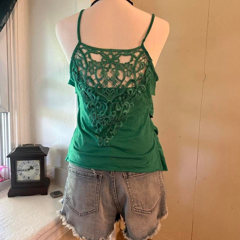 Y2k Green lace cami top with ruffles and open back. Size M